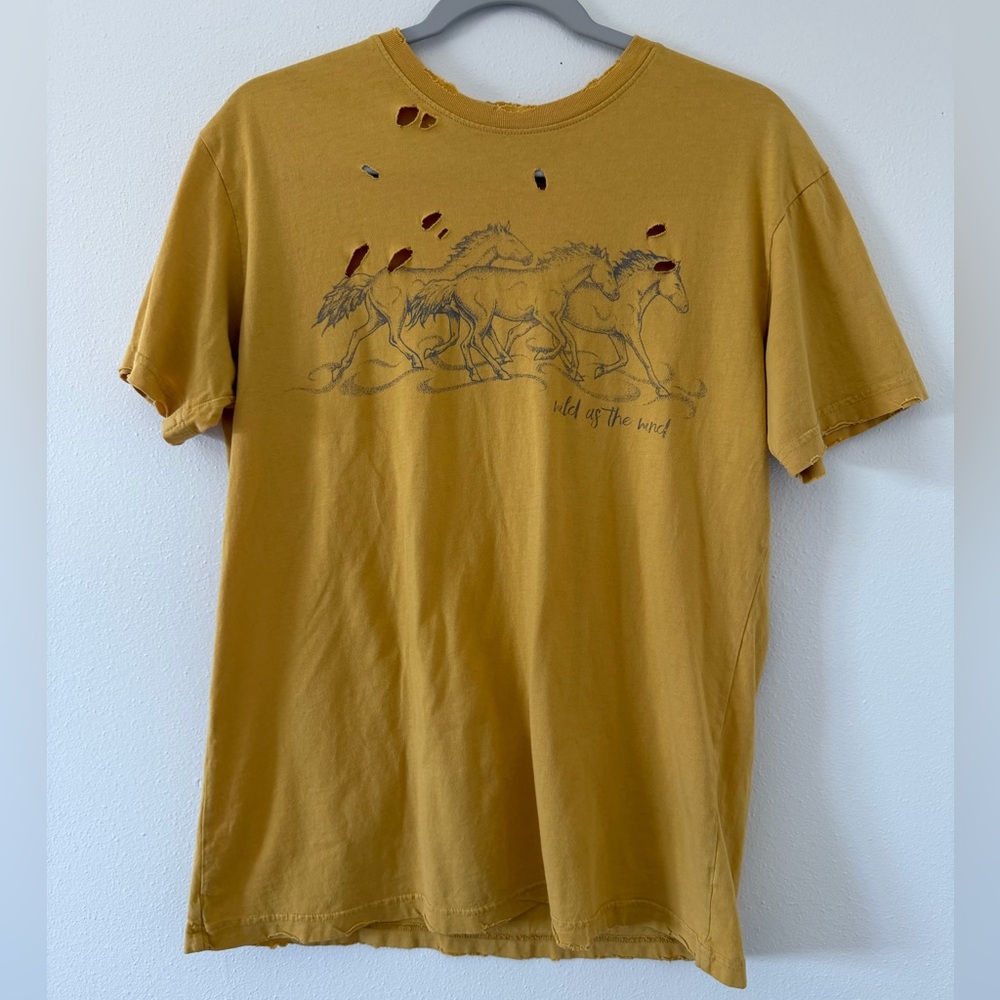 Buckle American Highway Wild as the wind Western distressed tee size medium